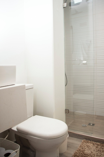 Bathroom 4, zenia, Medellín