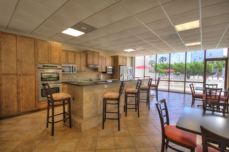 Food & Drinks, 626 El Matador Condo, Okaloosa