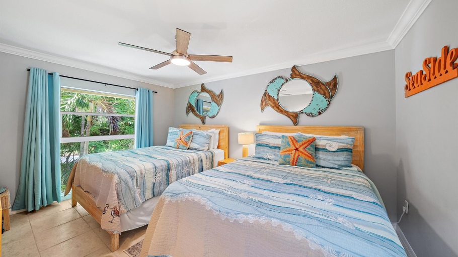 Bedroom 3, Just Beachy 2 Bedroom Condo by RedAwning, Manatee