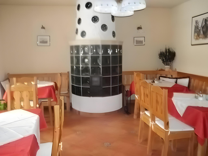 Food & Drinks 3, Bozi Rozi Panzio, Sopron-Fertőd