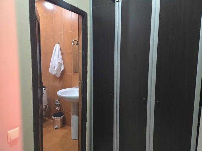 Bathroom 5, Kale Park, Batumi