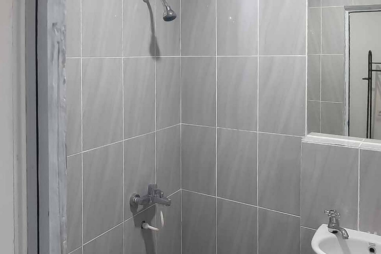 Bathroom 7