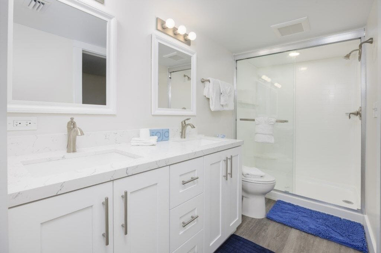 Bathroom 4, Pelicans Roost 204 2 Bedroom Condo by RedAwning, Lee