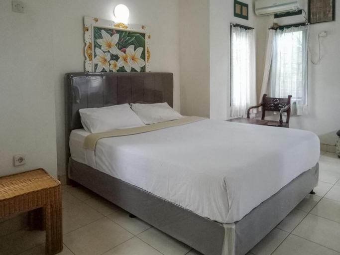 Bedroom 13