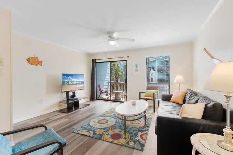 Others 5, The Sands 107, Baldwin