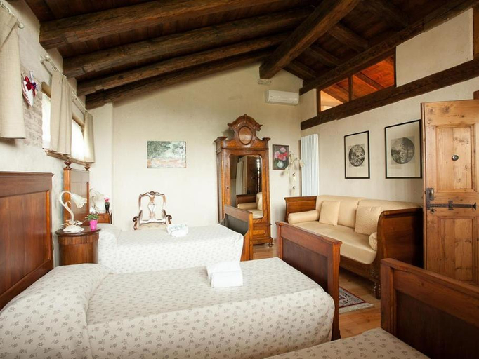 Bedroom 3, B&B Asolo Casapagnano, Treviso
