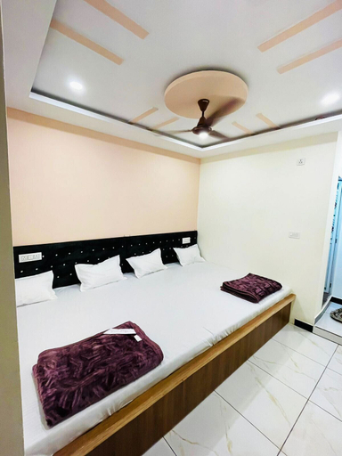 Bedroom 4, Hotel Mahakal Naman Palace, Ujjain