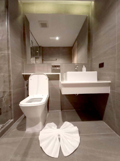Bathroom 9