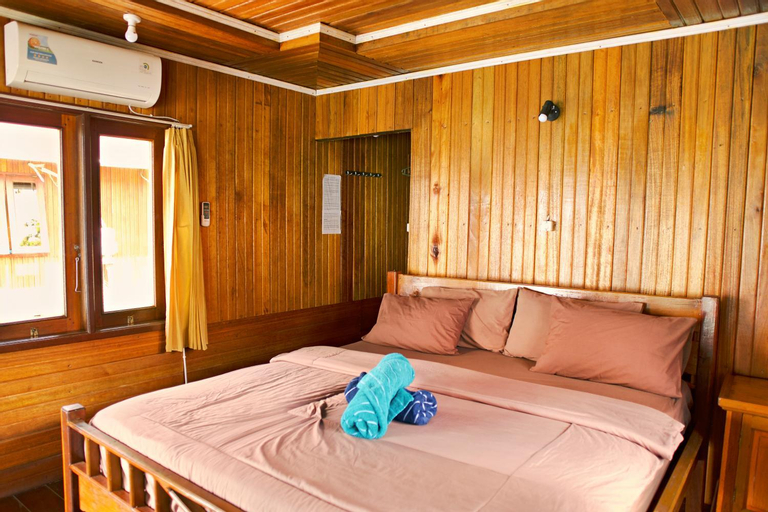 Bedroom 9
