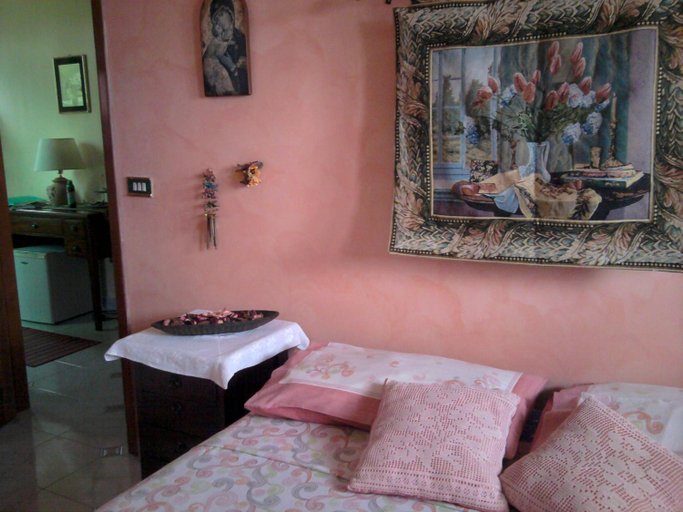 Others 5, La Casa di Mariù, Messina