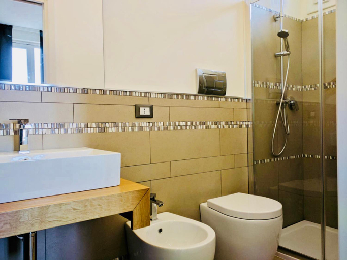 Bathroom, Villa Ammari, Agrigento
