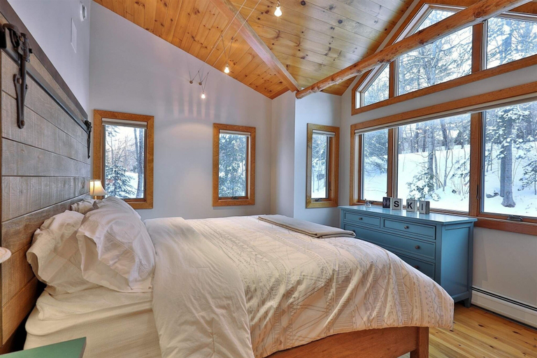 Bedroom 3, The Waffelhaus In Killington 4 Bedroom Home, Rutland