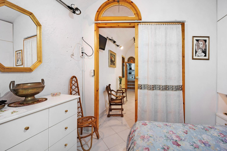 Bedroom 13