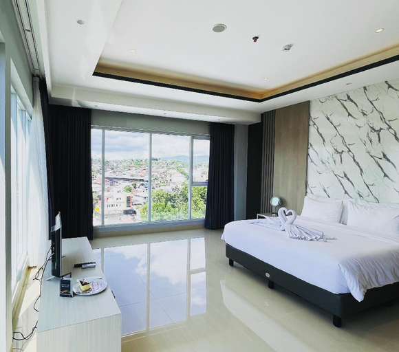 Bedroom 6