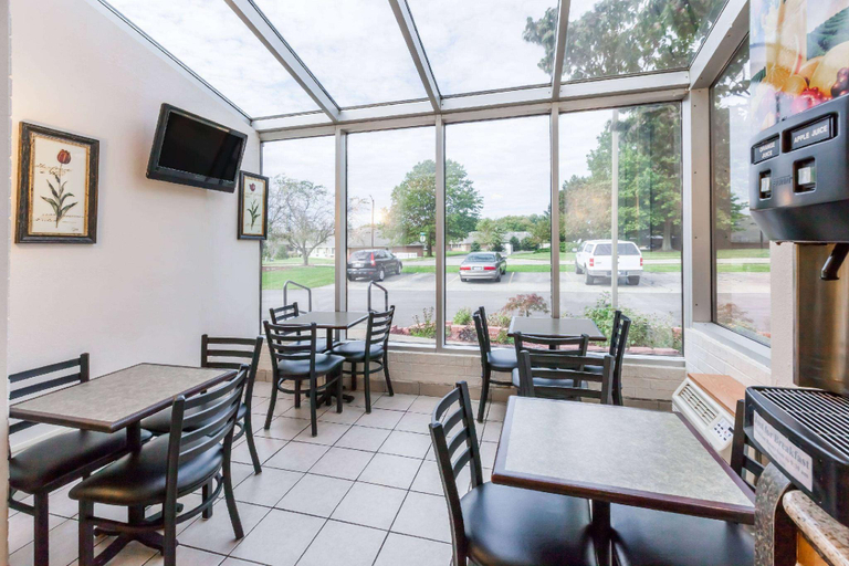 Public Area, Days Inn by Wyndham Holland, Ottawa