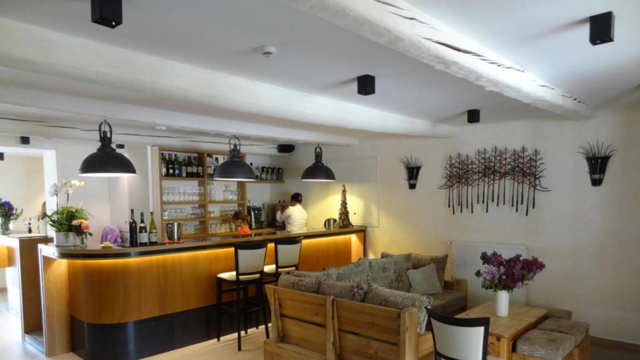 Food & Drinks 4, Auberge Quintessence, Alpes-Maritimes