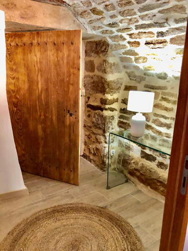 Public Area 3, La Maison des Vendangeurs - TABLE D'HOTES le soir du jeudi au dimanche- Jacuzzi - Balneo SPA - ACCES, Gard