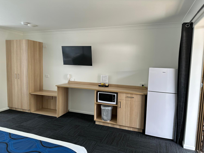 Bedroom 3, Logan City Motor Inn, Slacks Creek