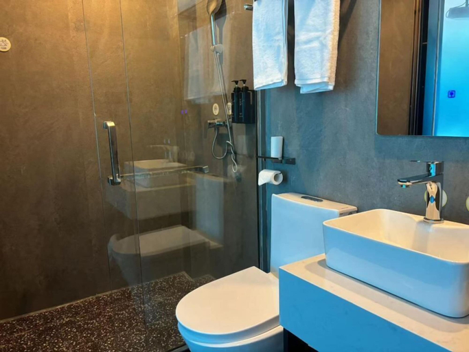 Bathroom 3, Mcsrh Hotel -Shenzhen Bao'an, Shenzhen