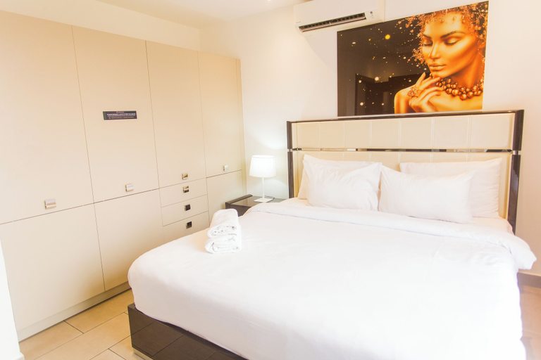 Bedroom 4, Accra Luxury Apartments @ Edge, Accra