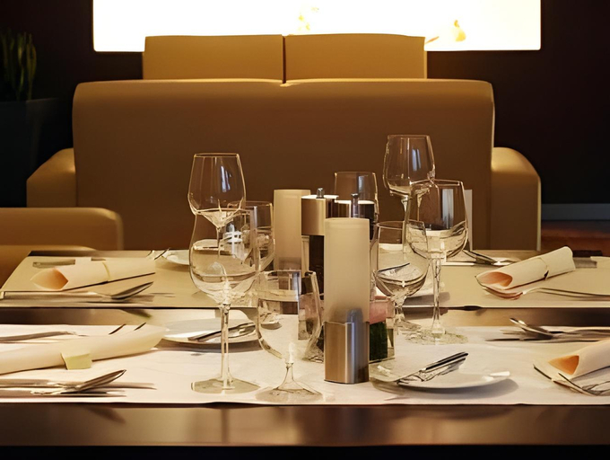 Food & Drinks 5, Aston Hotel, Bratislava