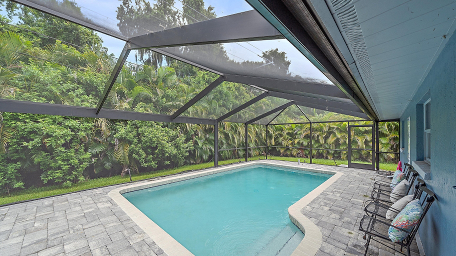 Sport & Beauty 5, Sarasota Serenity 3 Bedroom Home by RedAwning, Manatee