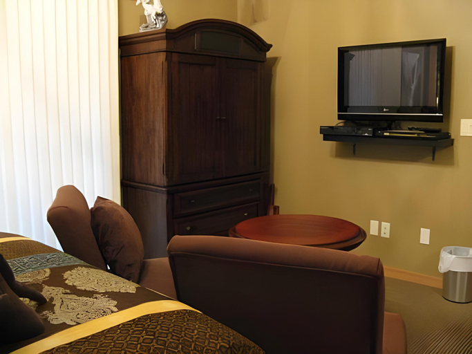 Others 3, Windborne Bed & Breakfast, Central Kootenay
