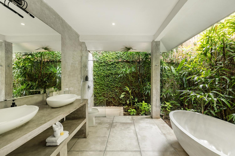 Bathroom 3, Esha Villa Drupadi Seminyak, Badung