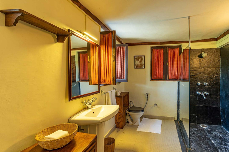 Bathroom 3, StayVista at Tea House, Kangra