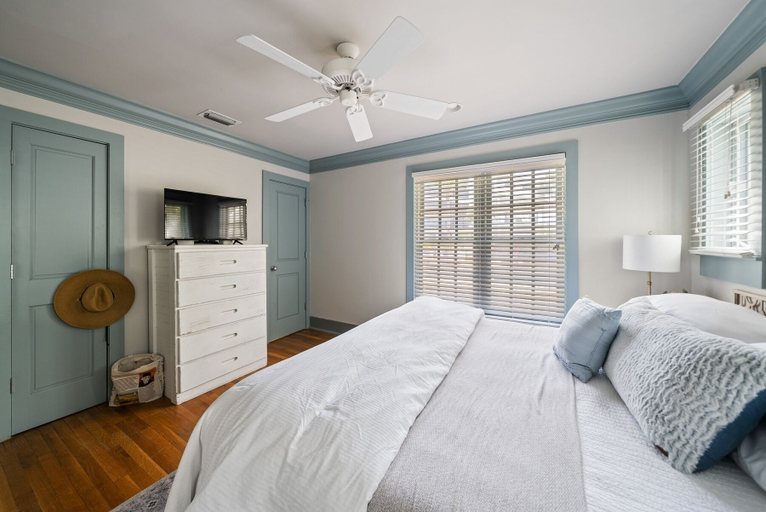 Bedroom 3, Seaside Serenity 3 Bedroom Home by RedAwning, Bay