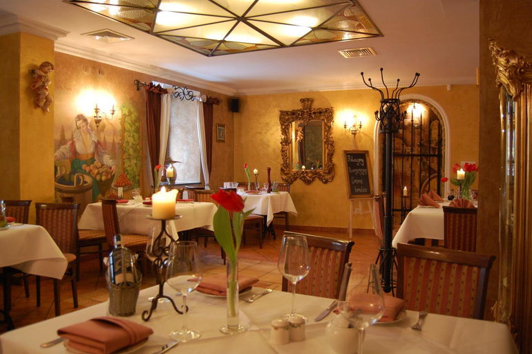 Food & Drinks 5, Restauracja - Hotel Mocca D'oro, Katowice City