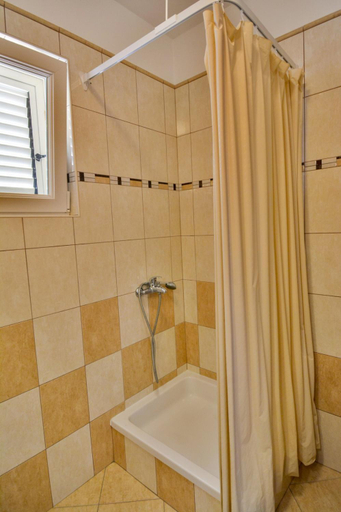 Others 3, Apartmani Zlata, Lopar/Supetarska Draga