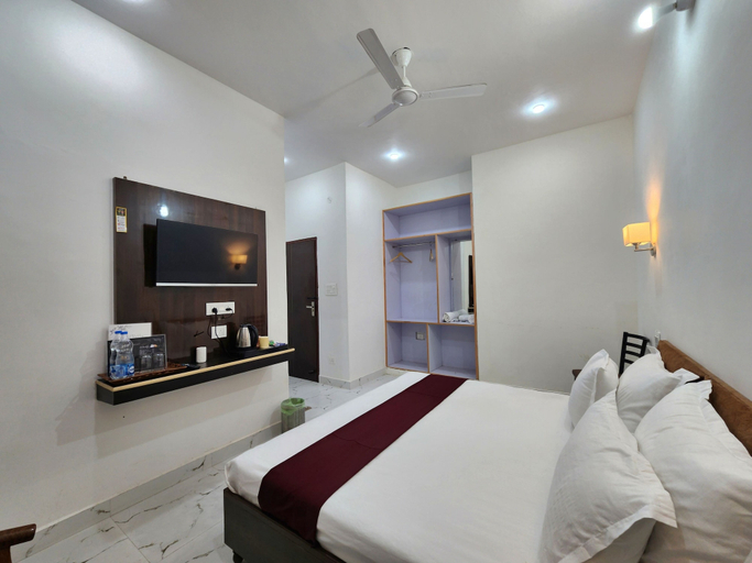 Bedroom 2, Dorjee House & Rooftop Cafe, Kangra