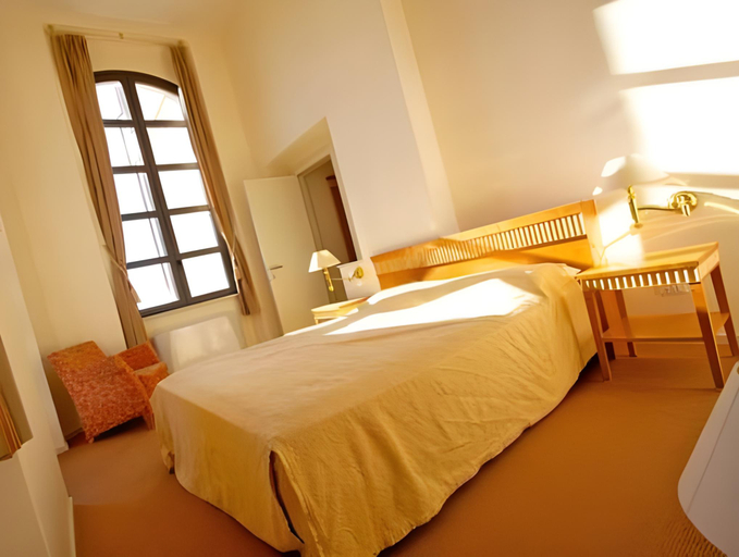 Bedroom 3, Miramare Apartments&Suites, La Spezia