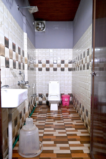 Bathroom 3, Rahaman Farm House Lataguri Murti, Jalpaiguri