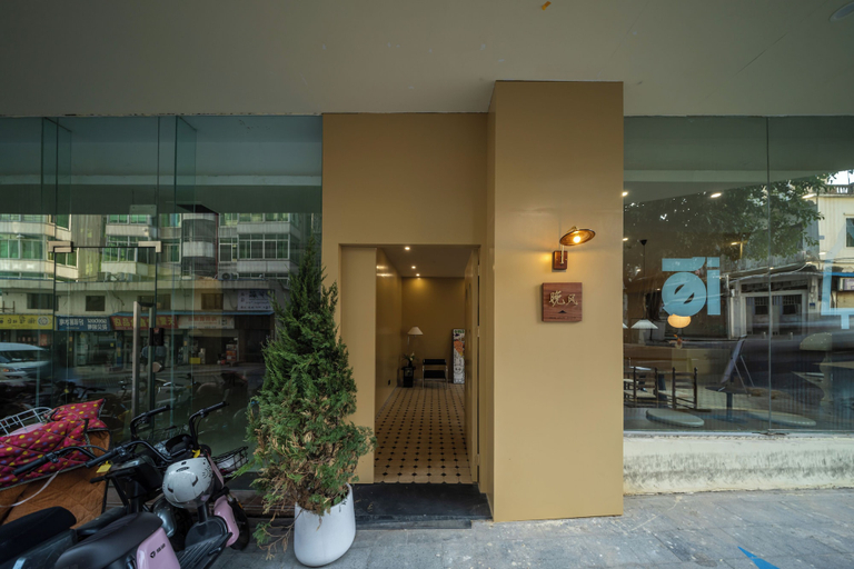 Exterior & Views, Xiamen Evening Breeze Hotel, Xiamen