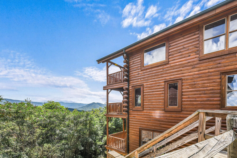 Exterior & Views 2, Extravagant View 3 Bedrooms 3 Bathrooms Cabin, Sevier