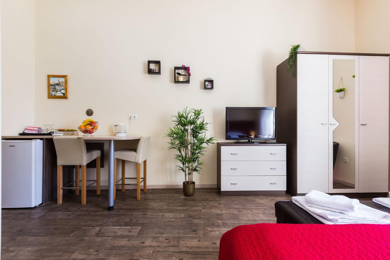 Bedroom 2, Lady of Health Apartments, Zadar