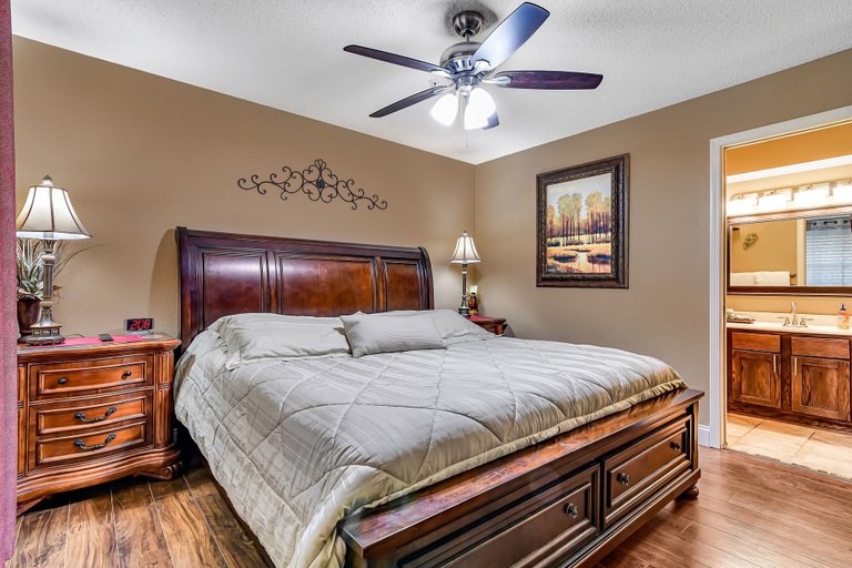 Bedroom 3, View at the Foothills by RedAwning, Taney