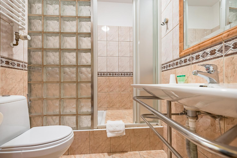 Bathroom 3, Pod Ratuszem, Rzeszów City