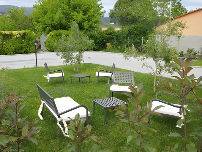 Others 4, B & B Da Ferro, Lucca