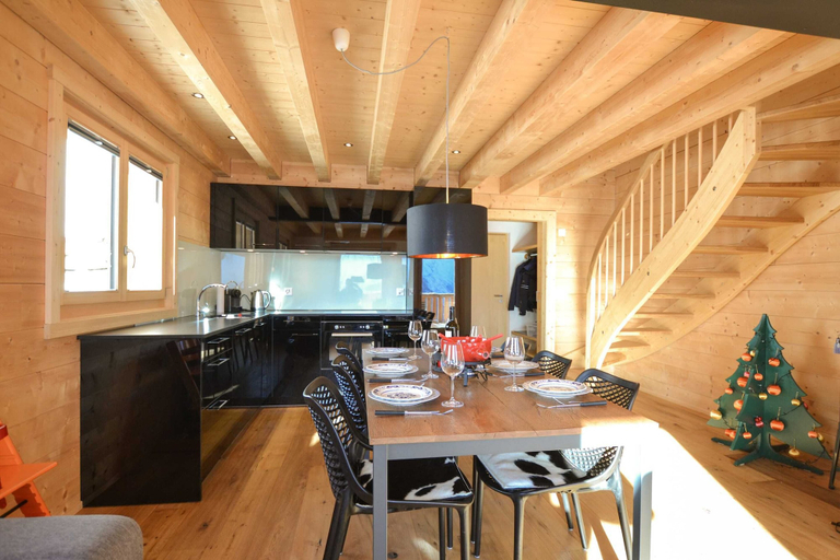 Others 5, Hirschfluh Duplex, Raron