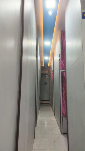 Others 5, Green Apple PG & Dormitory, Mumbai Suburban