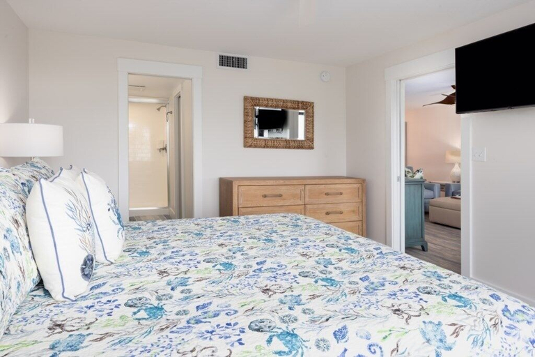 Bedroom 3, Pelicans Roost 104 2 Bedroom Condo, Lee