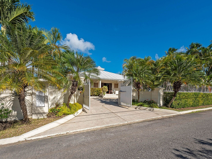 Exterior & Views 2, Gibbs Glade Villa 4 Bedroom Home by Bluescape