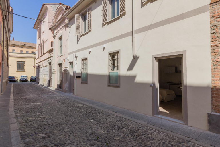 Center Rooms, Piacenza