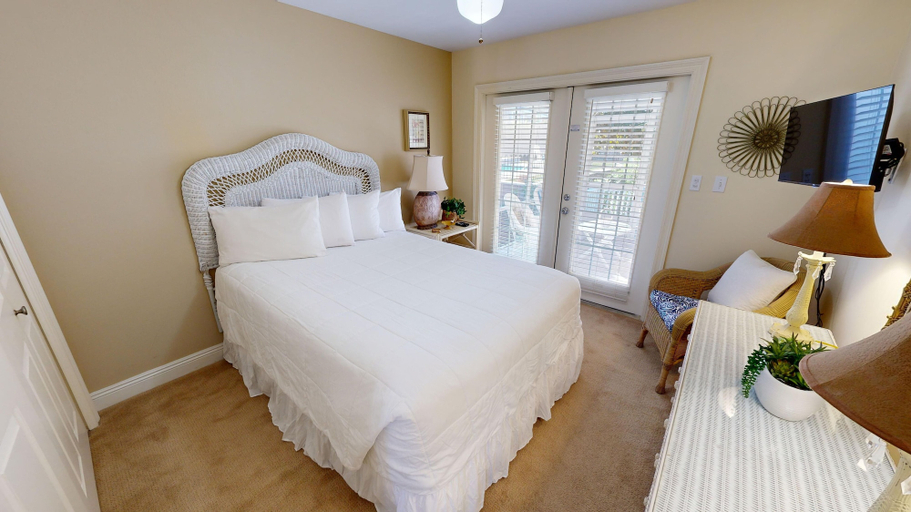 Bedroom 2, Worth The Wait 3 Bedroom Home by RedAwning, Okaloosa