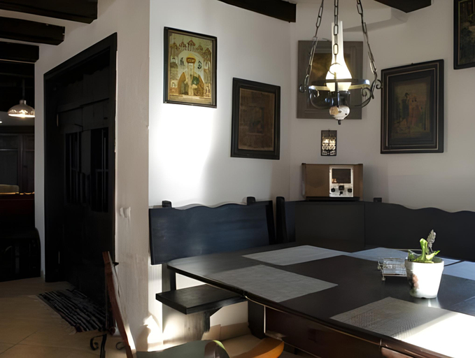 Food & Drinks 2, Casa Poveste Pensiunea-Muzeu, Campulung Moldovenesc