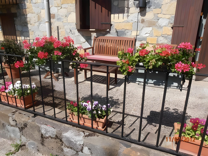 Others 3, Hostal Casa Juan, Huesca