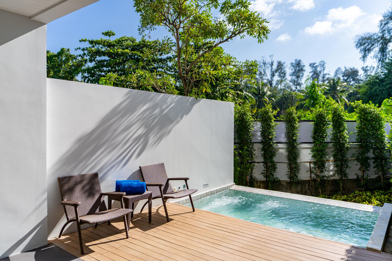 Swimming Pool 26